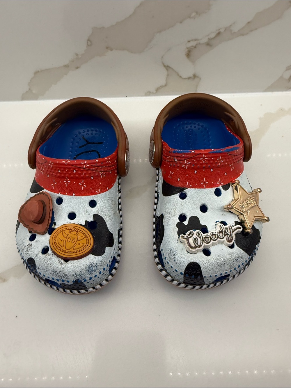 Crocs Toy Story Woody Clogs Kids C4 Cowboy Sheriff Disney Pixar